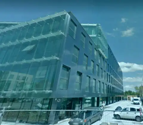 Вид здания, где расположился головной офис онлайн обменника BTCBit